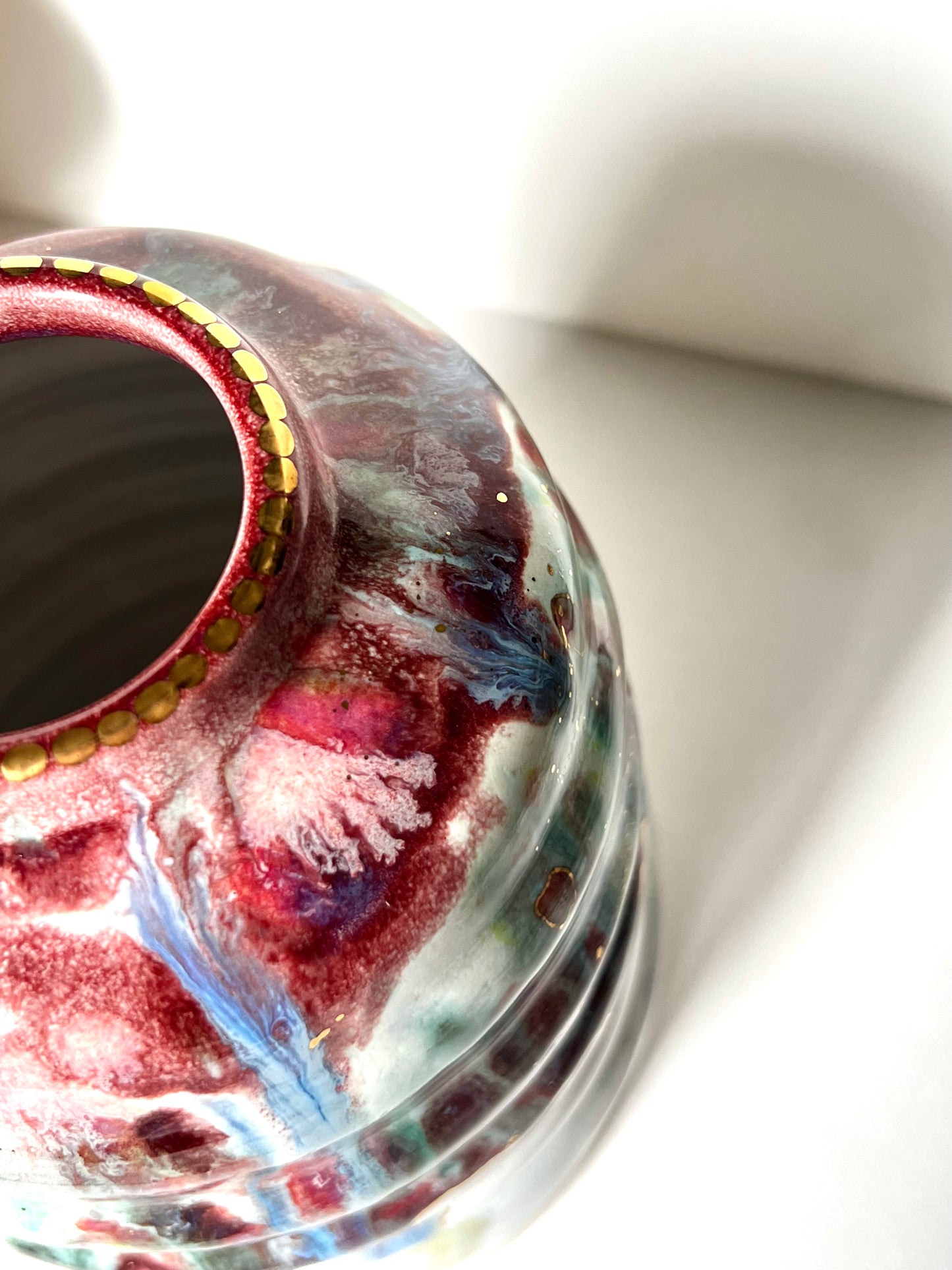 Twirl Bloom Confetti Vase