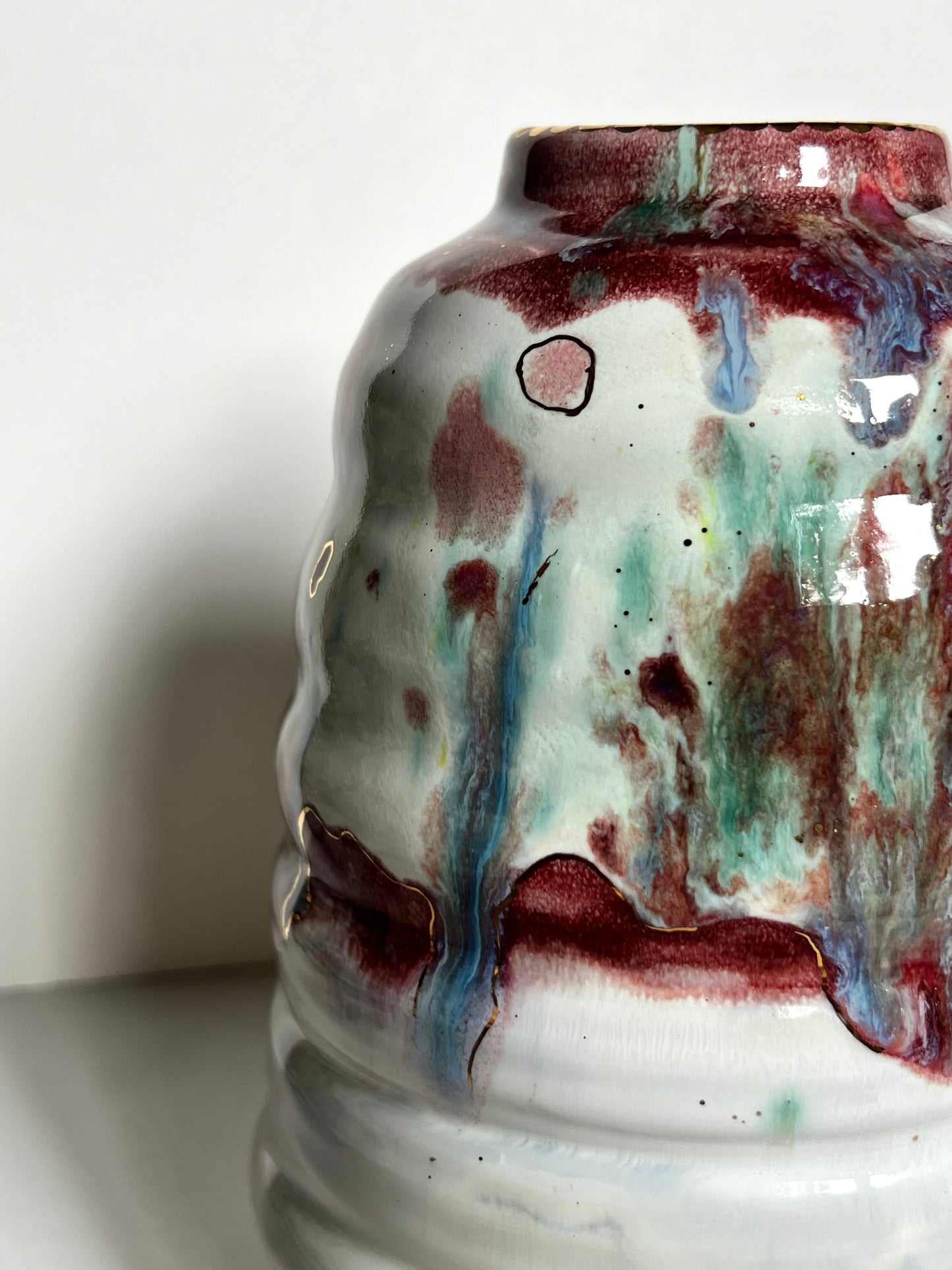 Twirl Bloom Confetti Vase