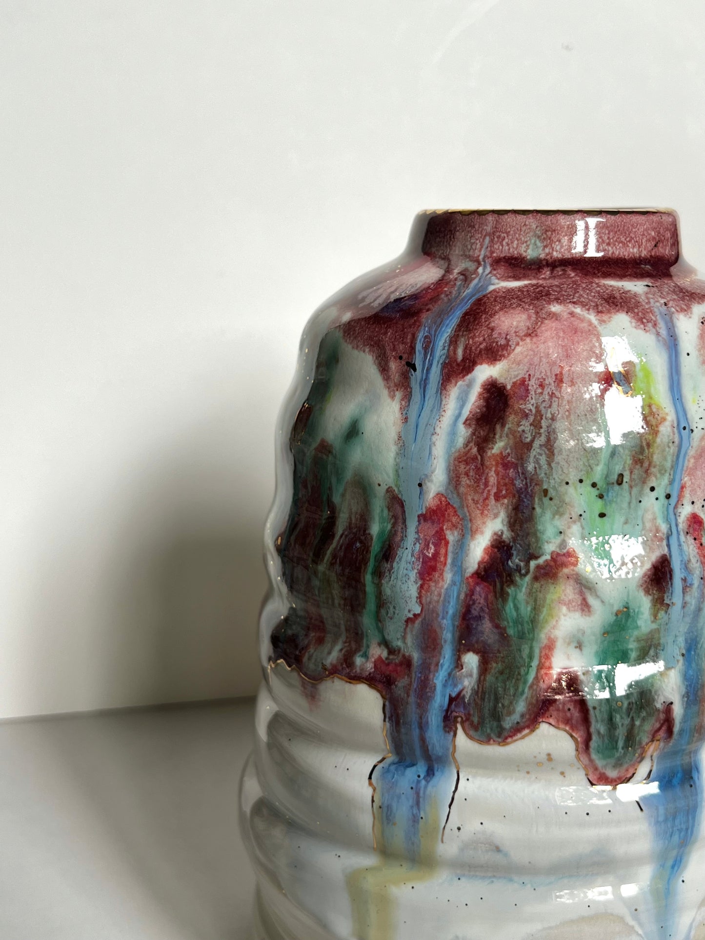 Twirl Bloom Confetti Vase