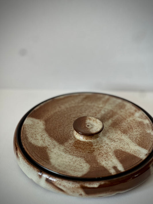 Dark Roast Serving Dish with Lid